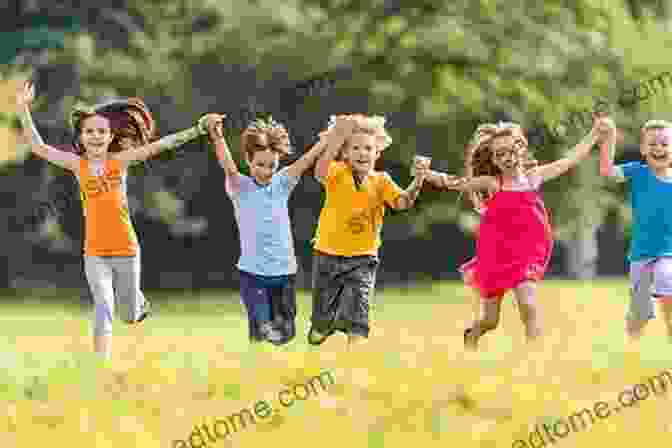 Image Of Happy Children Playing Outdoors With Friends Brilliant Parents Fascinating Teachers: The Education Of Our Dreams: Forming Happy And Intelligent Young People