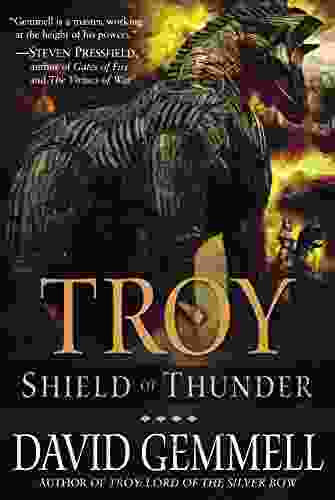 Troy: Shield Of Thunder (The Troy Trilogy 2)